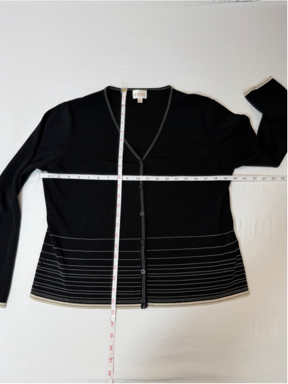 Women's Cleo light knit Cardigan Sweater XL Black Beige V-Neck Button Down 1829 - Picture 4 of 6